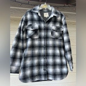 Thread and supply Plaid Black shirt jacket/shacket size M